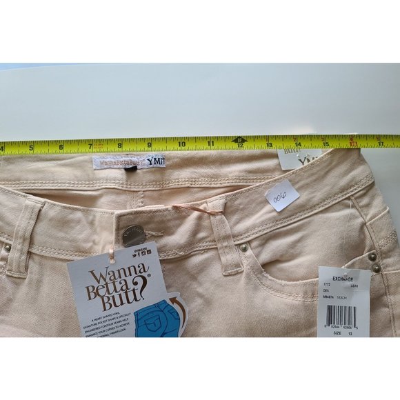 YMI Wanna betta butt Bermuda Short Size 13 Pink - Picture 6 of 7